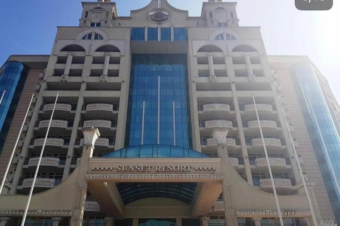 Sunset Resorts Apartment